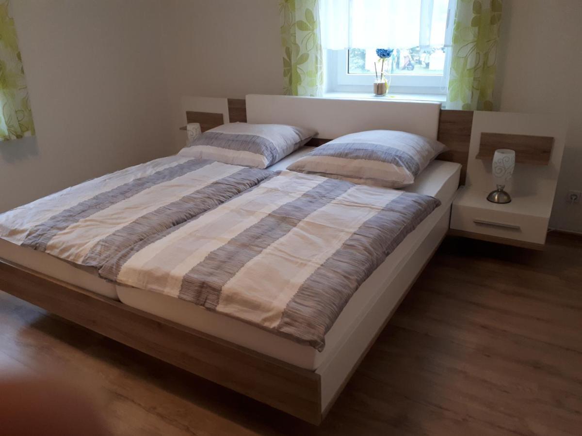 Ferienwohnung Karlguth Neustadt in Sachsen Luaran gambar